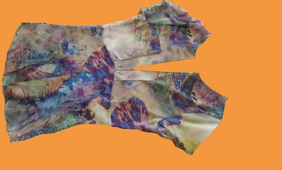 Multicolor Abstract and Psychedelic Print Mesh Top
