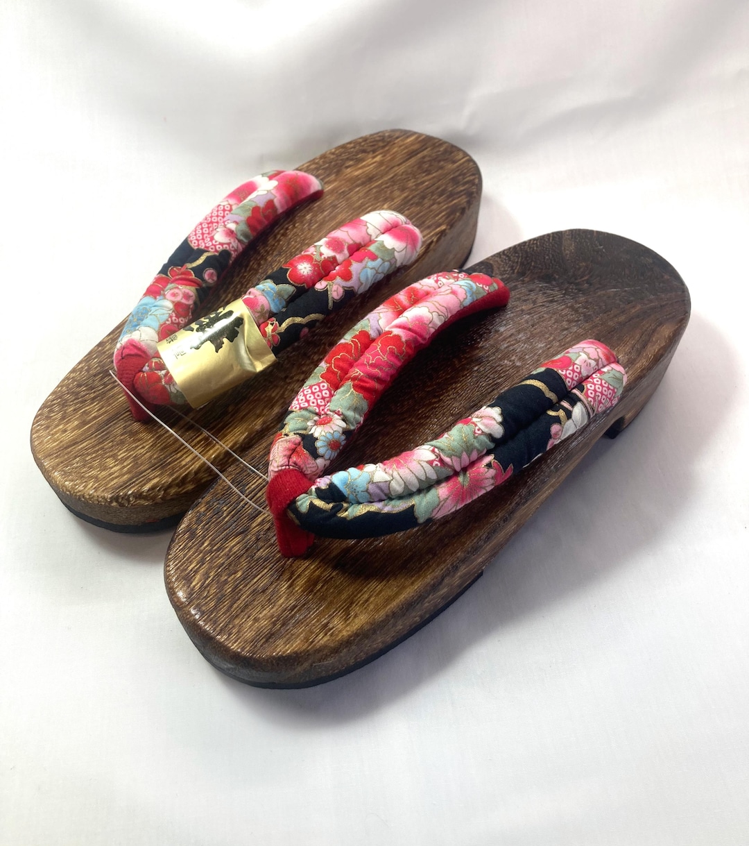 Casual Wooden Geta - Traditional Japanese Shoes With Colorful Straps - Etsy