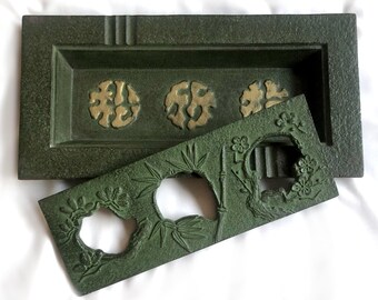 RESERVED FOR AGNES Big Japanese iron cast ashtray - three friends of winter
