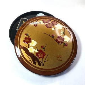 Tragbares japanisches Kalligraphie-Set - rote und weiße Pflaumenblüten