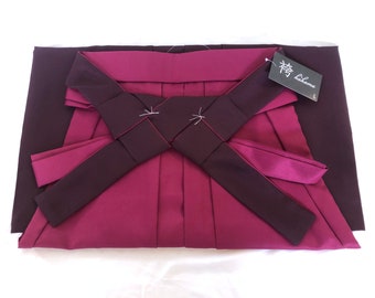Vintage style hakama set - two toned purple gradient skirt, hanhaba obi, and a small kinchaku bag