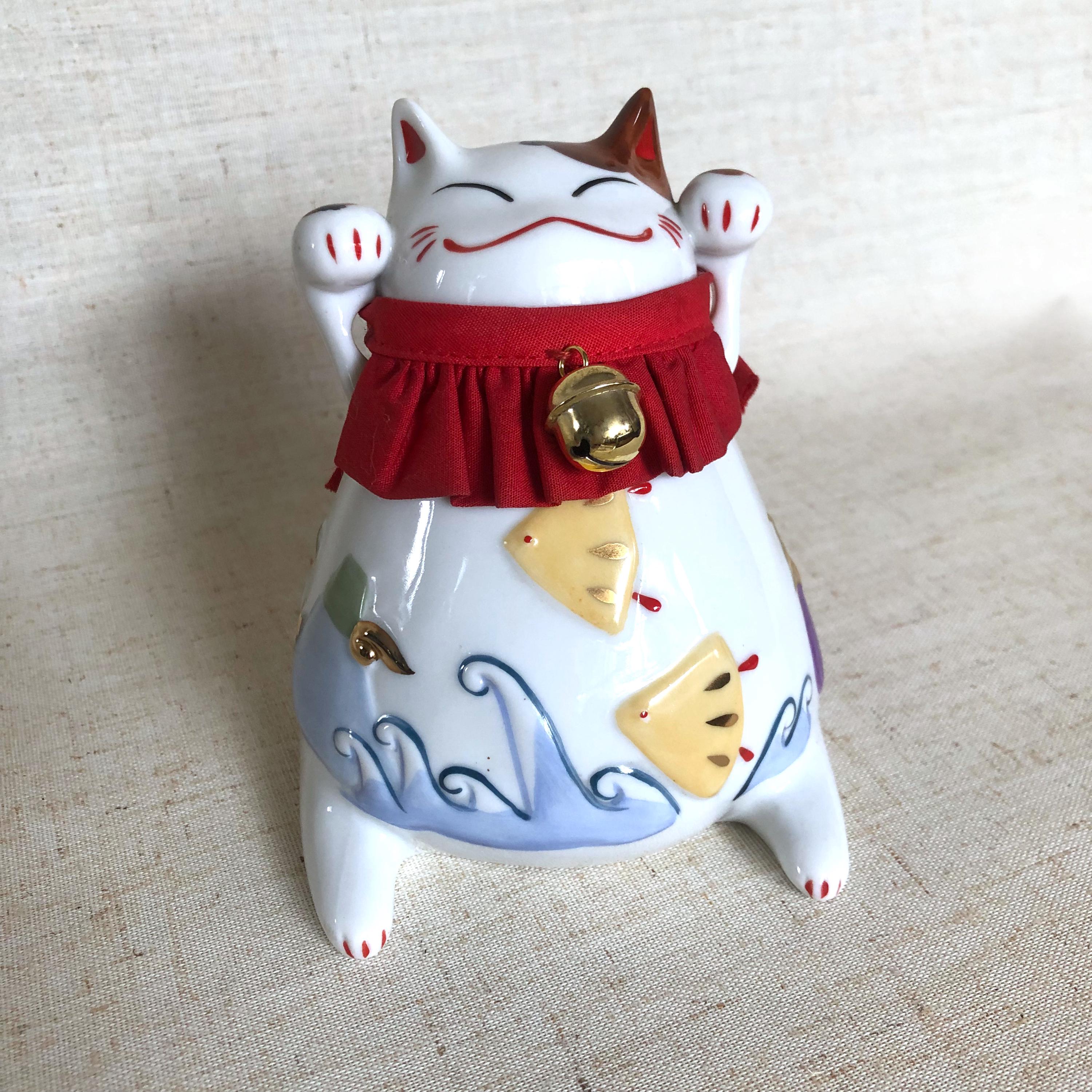 日本の招き猫貯金箱 - 陶器の招き猫、縁起の良いシンボル - Etsy 日本