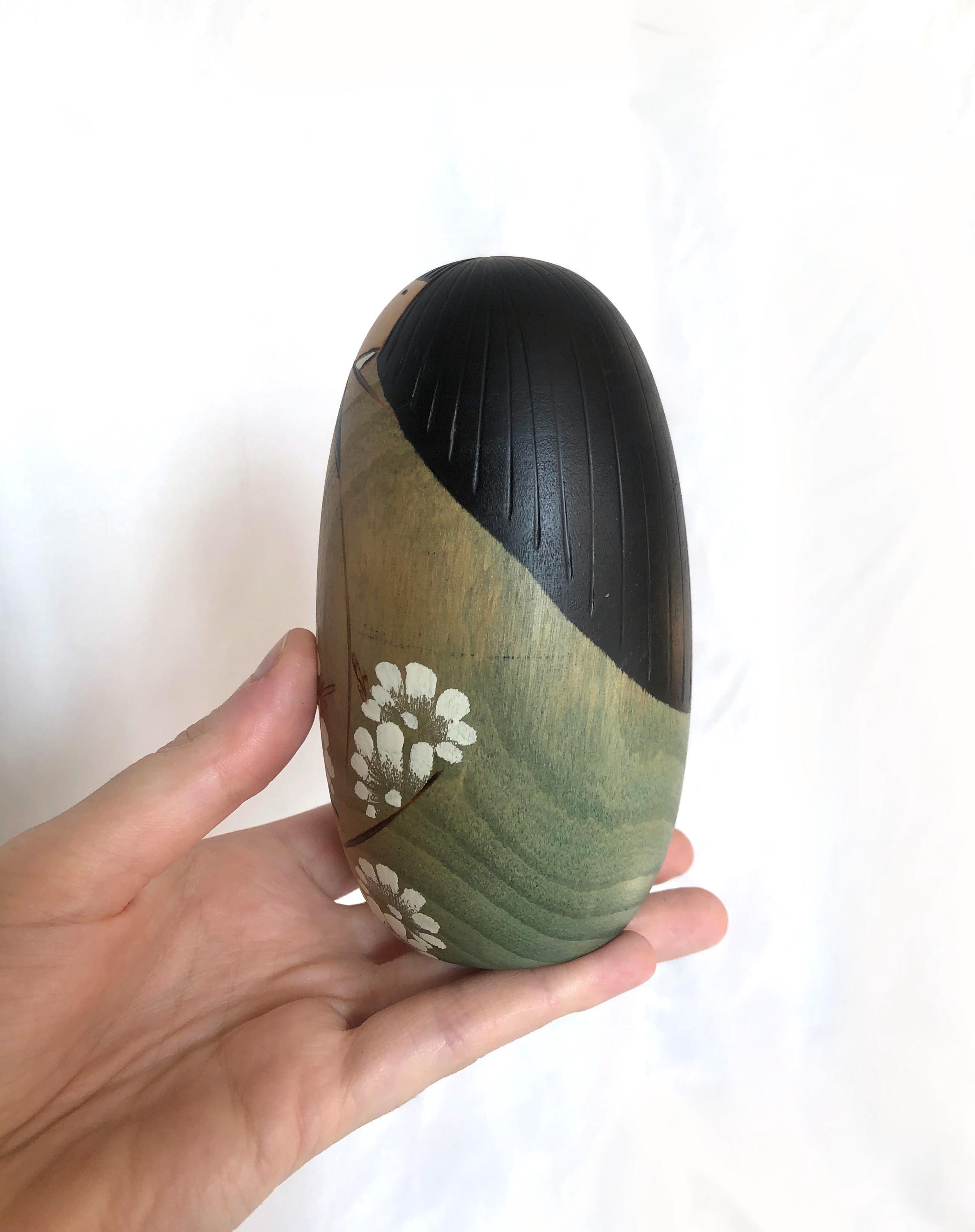 卯三郎作の繊細な花模様がかわいい木製こけし - Etsy 日本