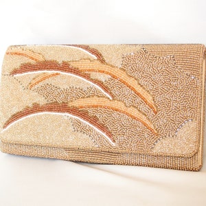Bolso clutch kimono vintage - arcos dorados y beige con cuentas
