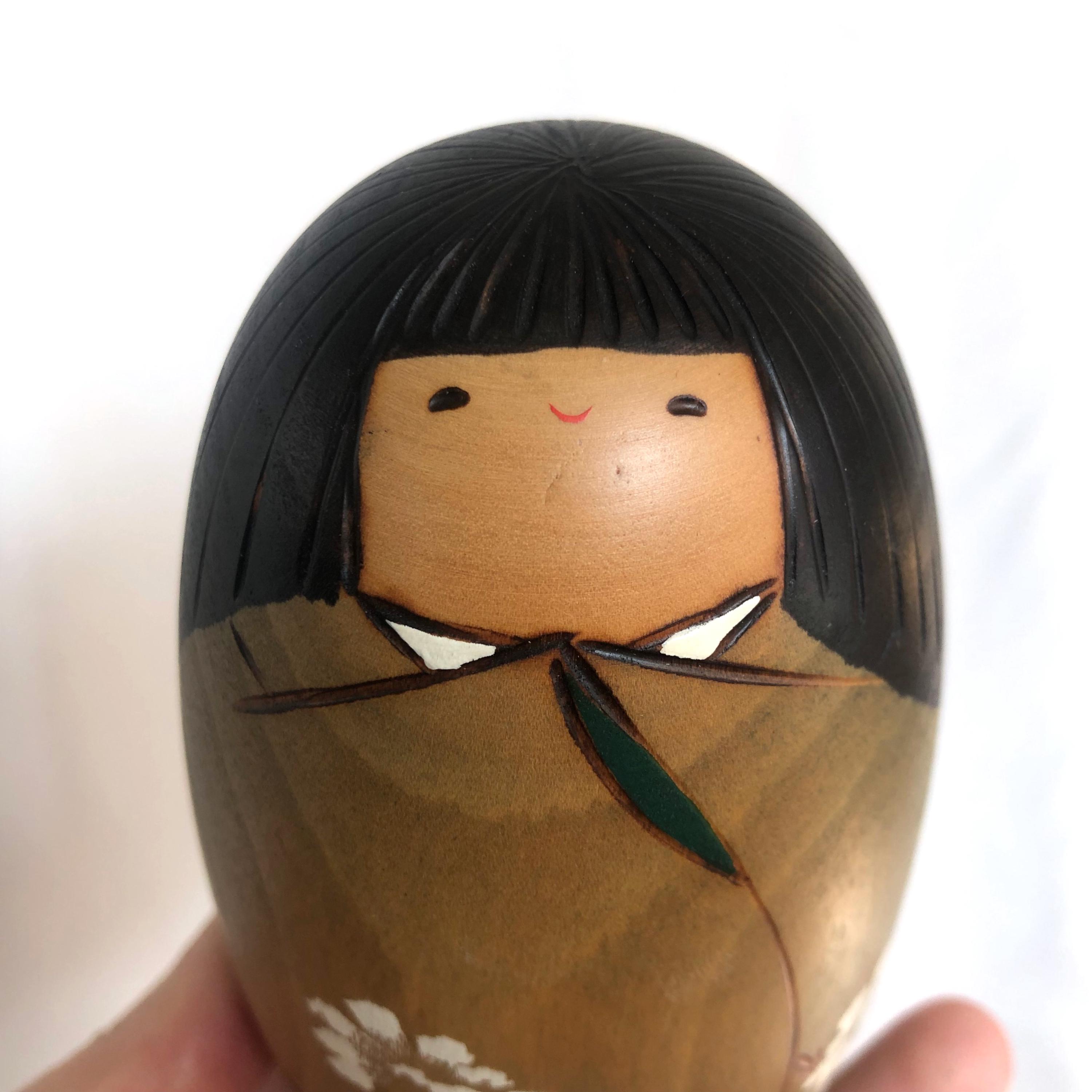 卯三郎作の繊細な花模様がかわいい木製こけし - Etsy 日本