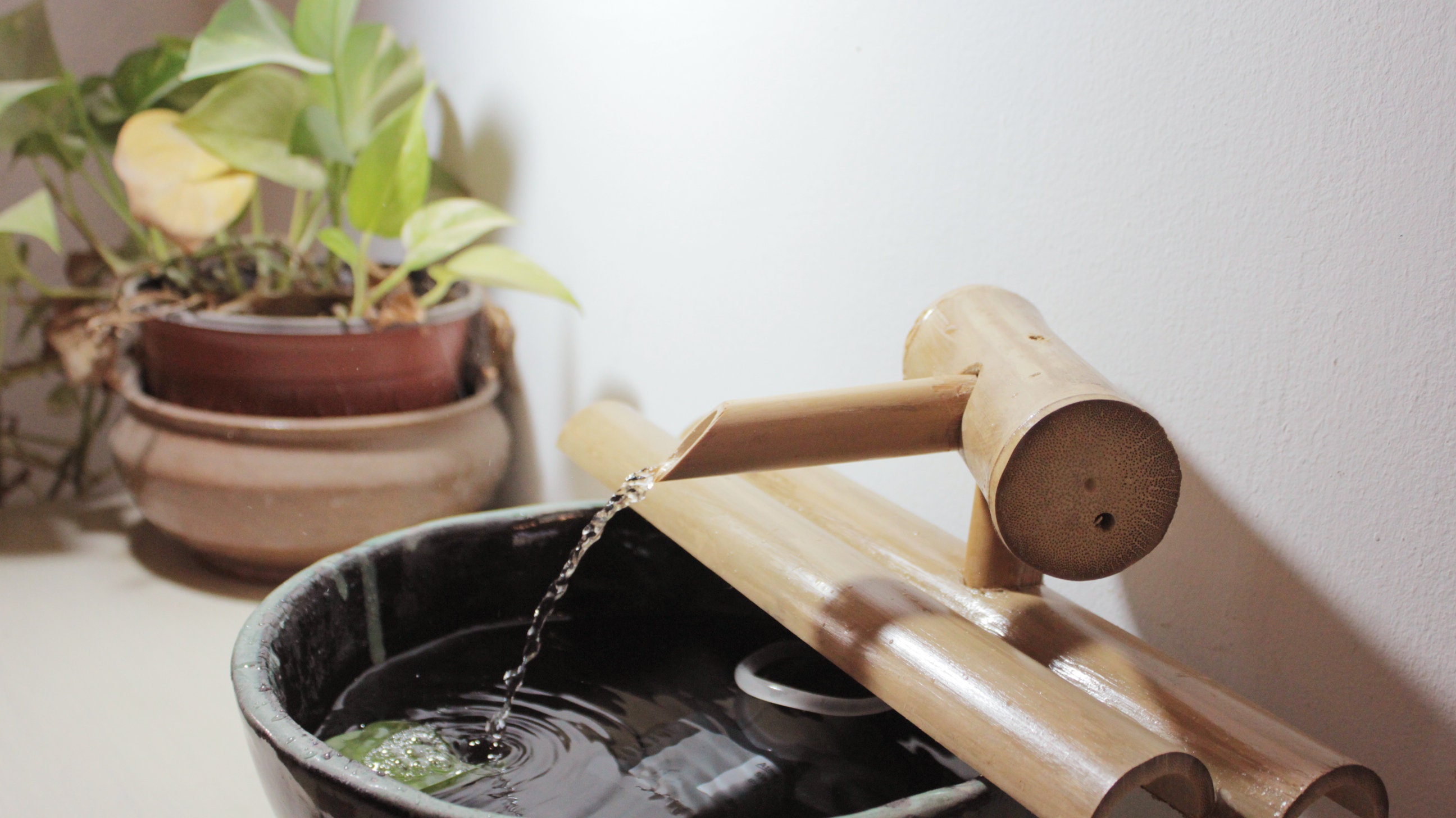 Fuente de agua para patio fuente interior / exterior hecho a | Etsy