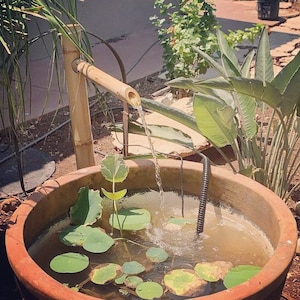 Handgefertigter Bambus Springbrunnen: Japanischer Garten Zen Dekor