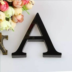 Letras iniciales acrílicas Disponibles en varios colores: brillo, espejo, acrílico mate - Iniciales - Regalo - Decoración navideña - ENVÍO GRATUITO EN EL REINO UNIDO