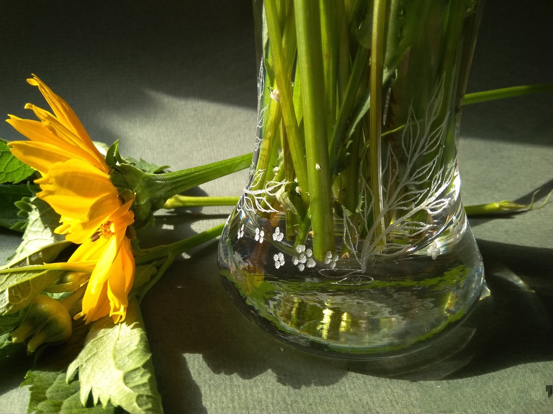 Elegant flower vase with handengraved graceful twigs and Etsy