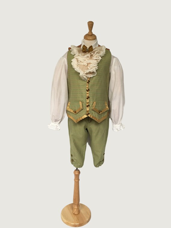 Men's 18th century clothing deals