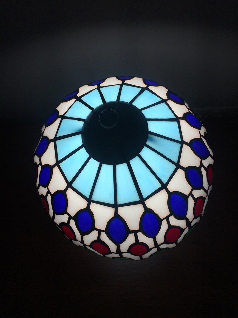 Victorian Stained Glass Lampshade ,tiffany Lampshade ,handmade Table