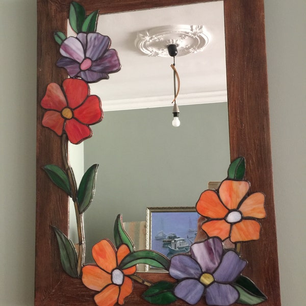 Floral Stained Glass Mirror in Wooden Frame , Wall Hanging Decor, Decorative Wall Mirror,Living Room Decor, Housewarming Gift