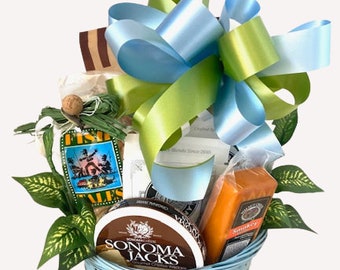 Fish Tales Gift Basket for Birthday Gifts, Gifts for Fisherman, Gift  Baskets for Husbands, Fishing Gifts for Sons 