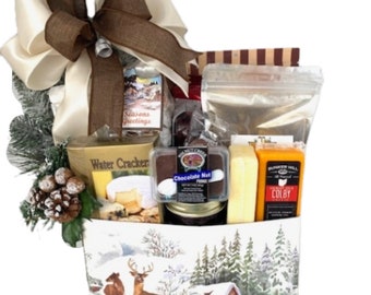 Farmhouse Food Gift Basket, Gourmet Snack  Gift for Senior Living, Family Seasonal Gift Basket, Meat and Cheese Gift Basket, Snacks