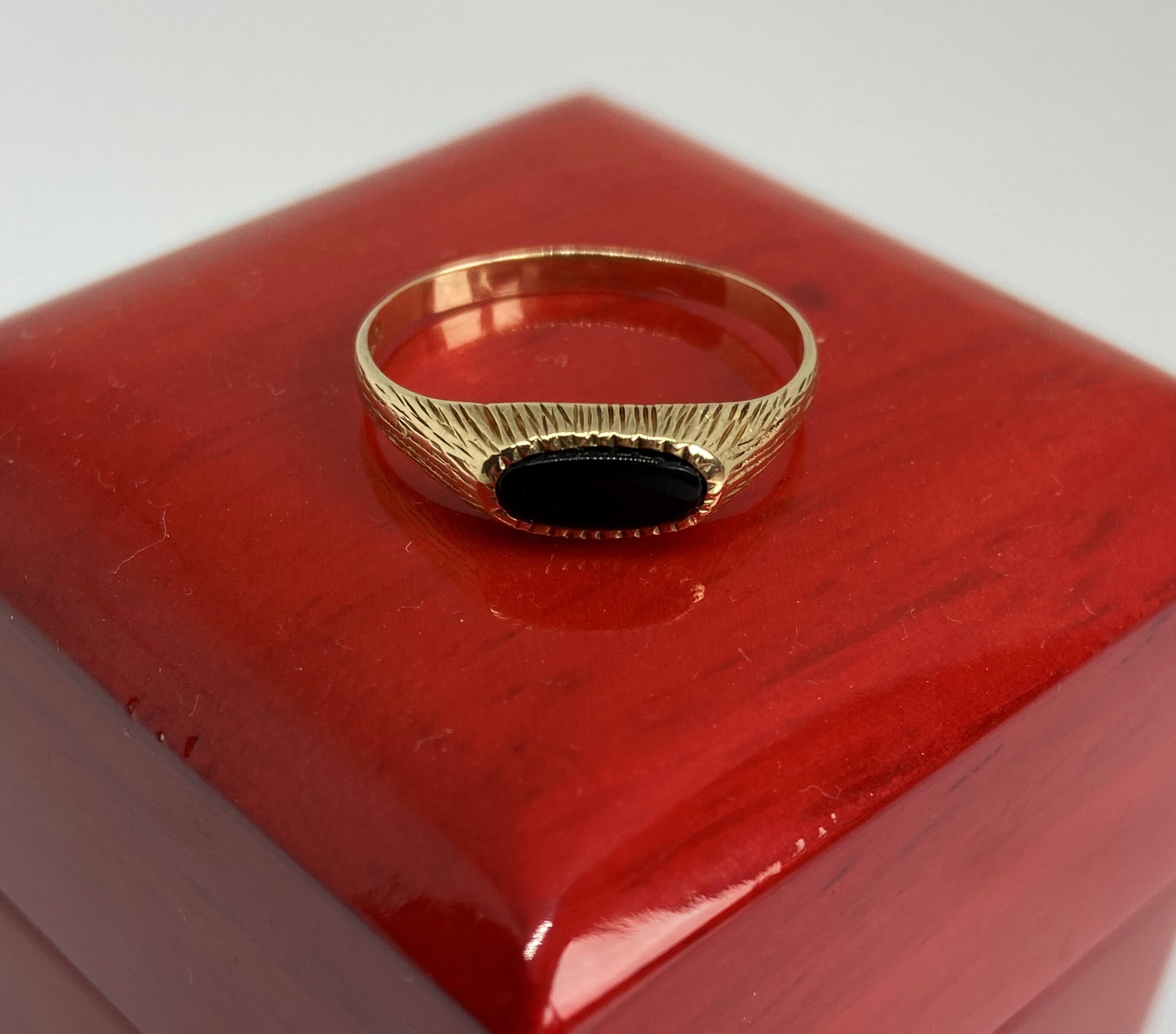 Vintage 9ct Gold Onyx Ring Etsy