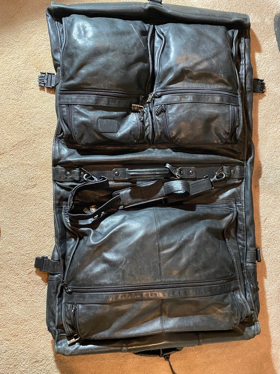 Tumi Hanging 3Suit Leather Folding Suit Case all b… Gem