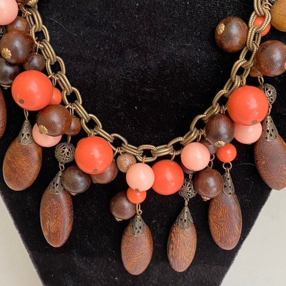 Wood and coral necklace by Gerard Yasco make a fu… - image 2