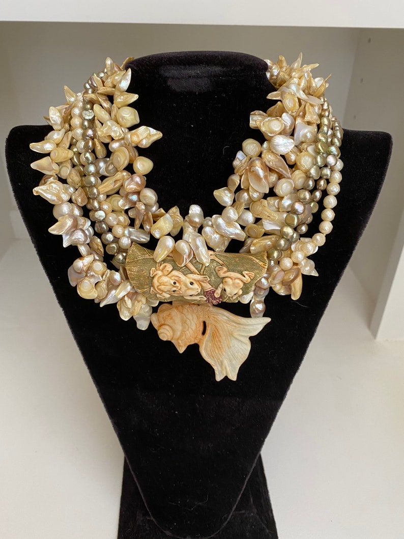 Designer Baroque Pearl Statement Necklace, Museum Quality Art Bild 1