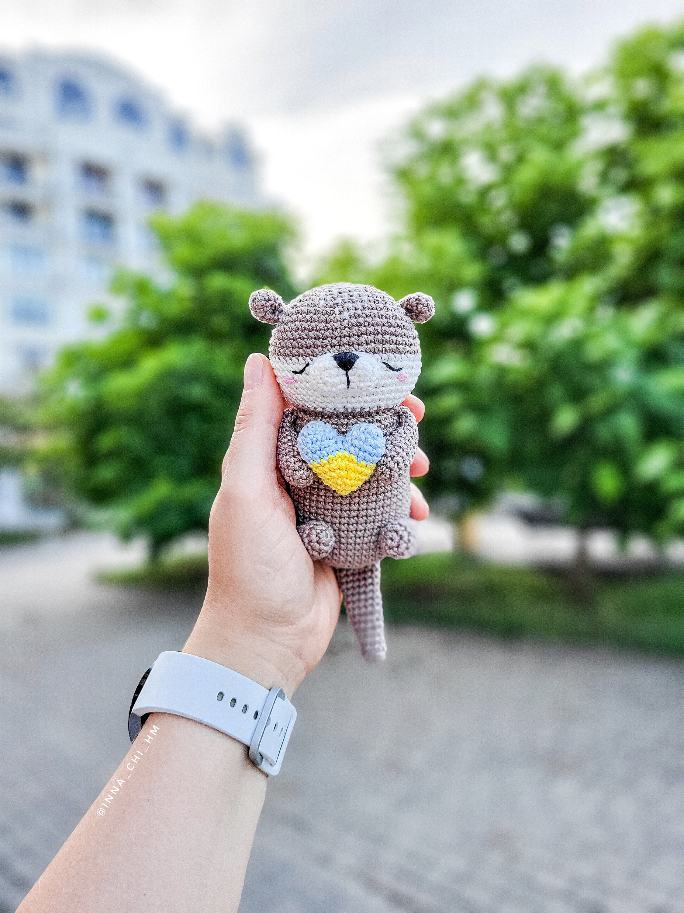 N*o様 寒がりカワウソさん　あみぐるみ　ハンドメイド あみぐるみカワウソかぎ針編みパターン - あみぐるみ動物 PDF