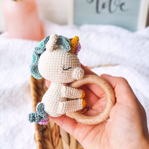 PATTERN ONLY: Unicorn baby rattle Unicorn amigurumi toy Unicorn toy tutorial PDF Crochet Pattern in English, Spanish, French zdjęcie 3