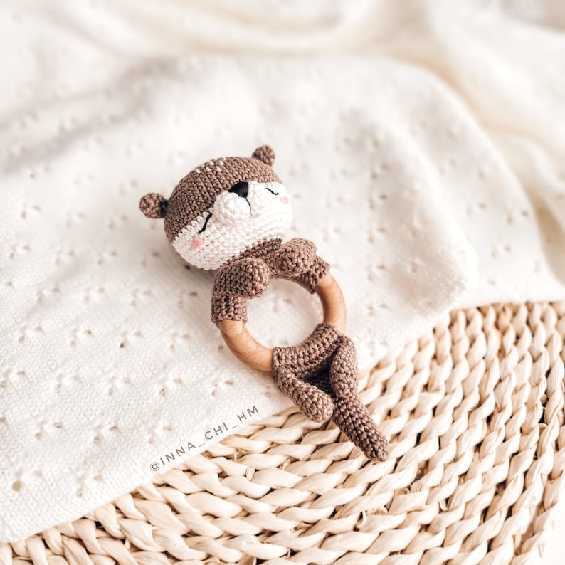 PATTERN ONLY: Otter baby rattle Crochet Otter Otter amigurumi toy Otter toy tutorial PDF Crochet Pattern English, French, Spanish image 8