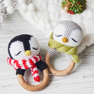 PATTERN ONLY: Penguin baby rattle Christmas ornament Penguin amigurumi toy PDF Crochet Pattern in English, Spanish, French zdjęcie 6