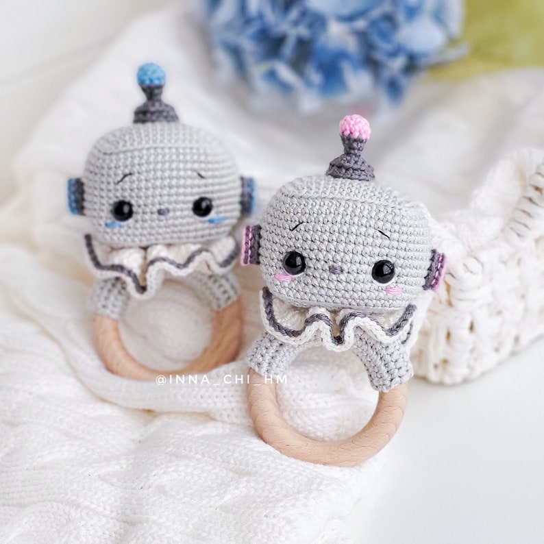 PATTERN ONLY: Robot baby rattle Robot amigurumi toy Diy Robot gift for kid Easy To Follow PDF Pattern in English, Spanish zdjęcie 4