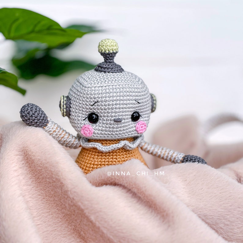 PATTERN ONLY: Oscar the Robot Robot amigurumi toy Crochet Robot Easy To Follow PDF Pattern in English zdjęcie 5