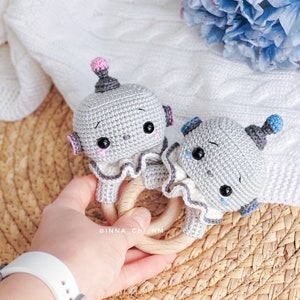 PATTERN ONLY: Robot baby rattle Robot amigurumi toy Diy Robot gift for kid Easy To Follow PDF Pattern in English, Spanish zdjęcie 9