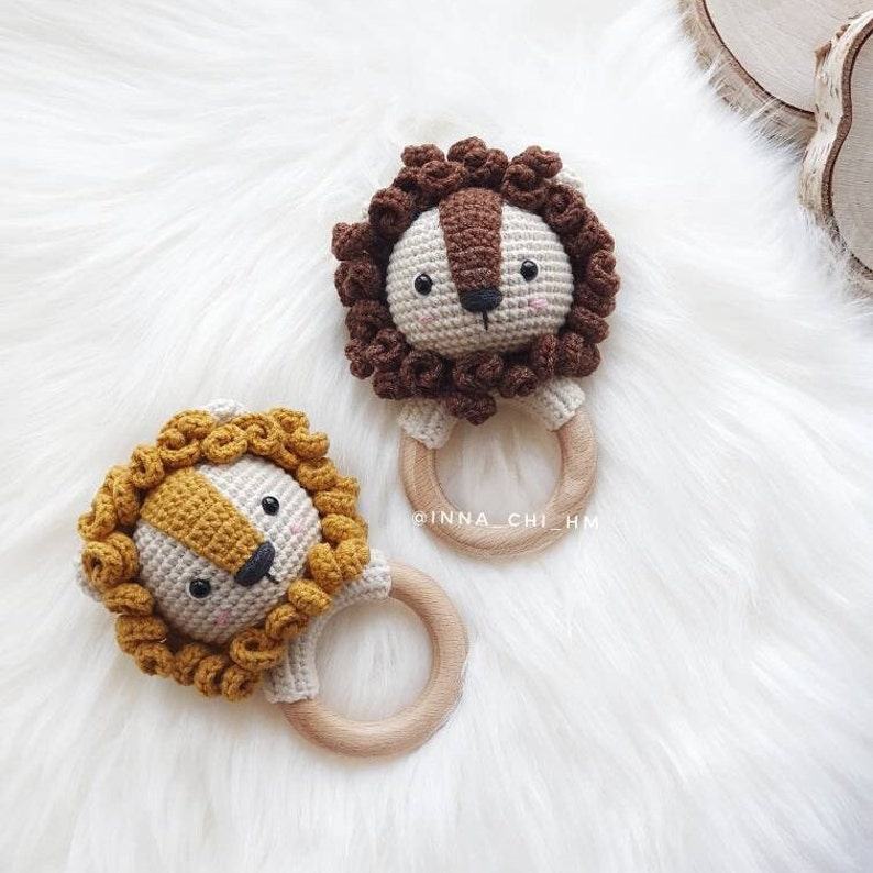 PATTERN ONLY: Lion Baby Rattle Safari Animal Toy Amigurumi lion toy Easy To Follow PDF Pattern in English, French, Spanish image 4