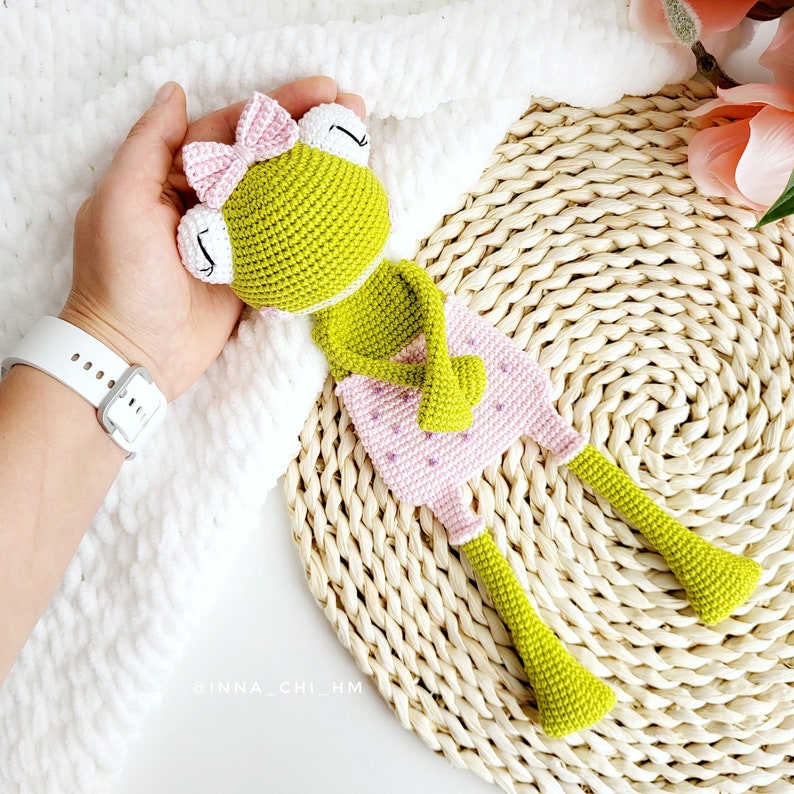 PATTERN ONLY: Frog Lovey Frog Baby Security Blanket Frog Lovey crochet toy Diy crochet frog snuggler PDF in English, Spanish, French image 6