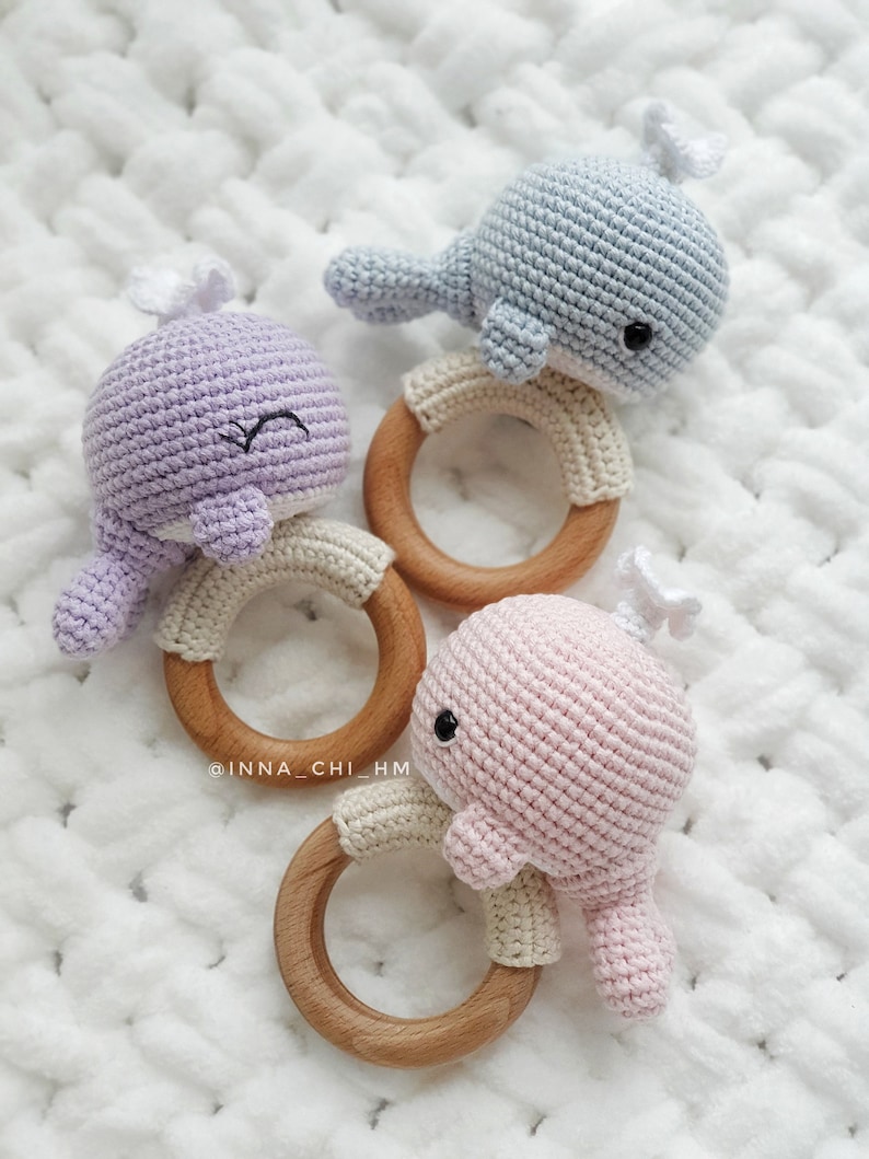 PATTERN ONLY: Whale baby rattle Whale shower gift Crochet Blue Whale Toy PDF Tutorial in English, Spanish, French zdjęcie 6