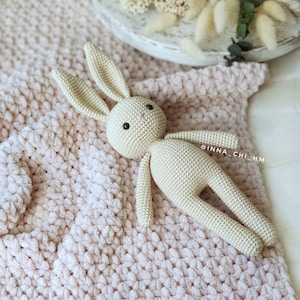 NUR MUSTER: Hasenspielzeug Gehäkeltes Amigurumi Spielzeug Hase Kuscheltier PDF Häkelanleitung in Englisch, Spanisch Bild 6