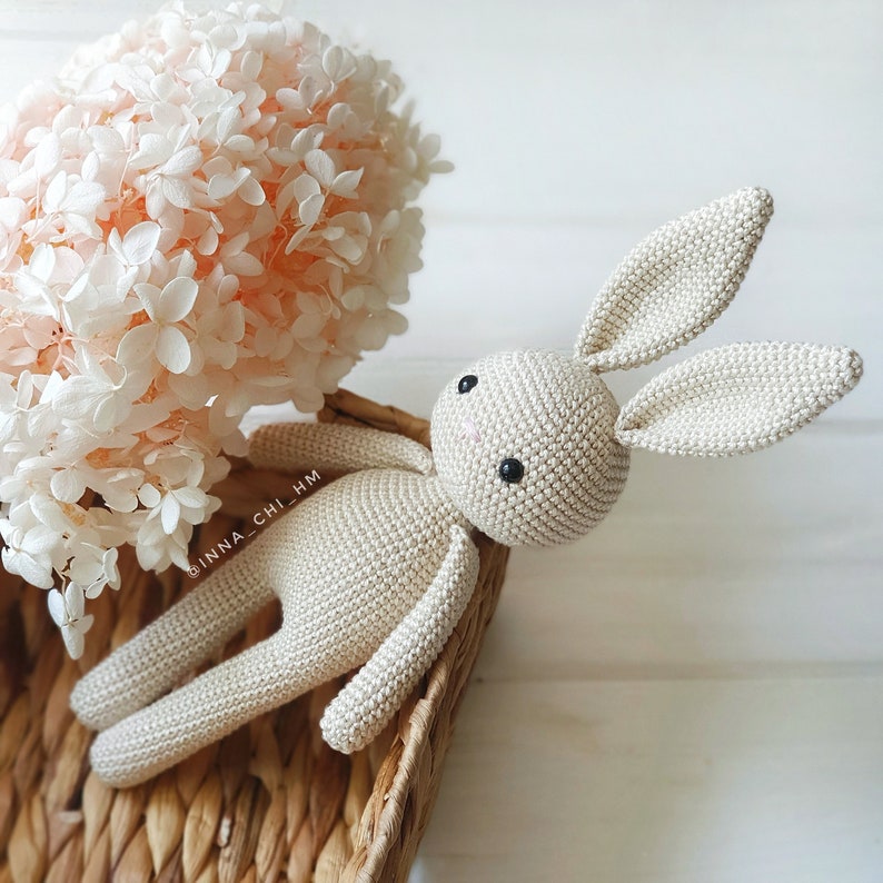 NUR MUSTER: Hasenspielzeug Gehäkeltes Amigurumi Spielzeug Hase Kuscheltier PDF Häkelanleitung in Englisch, Spanisch Bild 8