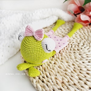PATTERN ONLY: Frog Lovey Frog Baby Security Blanket Frog Lovey crochet toy Diy crochet frog snuggler PDF in English, Spanish, French image 2