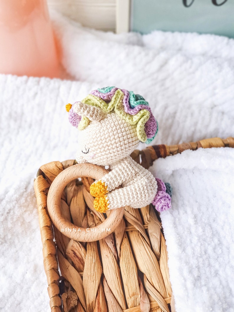 PATTERN ONLY: Unicorn baby rattle Unicorn amigurumi toy Unicorn toy tutorial PDF Crochet Pattern in English, Spanish, French zdjęcie 2