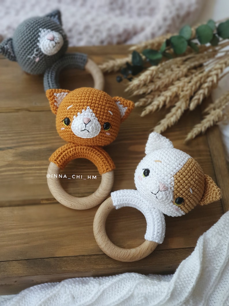 PATTERN ONLY: Kitten baby rattle Cat amigurumi toy Crochet Kitten tutorial Pdf Crochet Pattern English US terms, French, Spanish zdjęcie 5