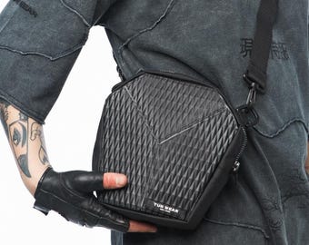 Cyberpunk crossbody bag, techwear style sling bag, urban ninja gear, futuristic black pouch