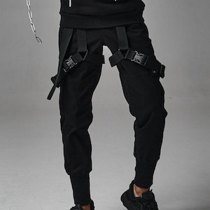 Pantaloni cargo tattici neri Techwear da uomo - Cyberpunk 2077 Streetwear, pantaloni utility da uomo, pantaloni da uomo aderenti, abbigliamento futuristico