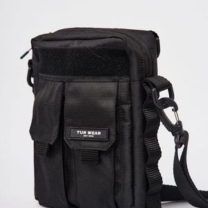 Black shoulder bag with multiple pockets, techwear mens shoulder bag, cyberpunk small sling bag, techwear tactical, crossbody messenger bag
