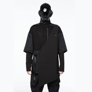 darkwear kimono
techwear kimono
kimono longsleeve
noragi jacket
asymmetrical kimono
japanese streetwear
underground fashion
streetwear outfit
dystopian fashion
futuristic linen top
ninja garment
gift for boyfriend
gift for gamer