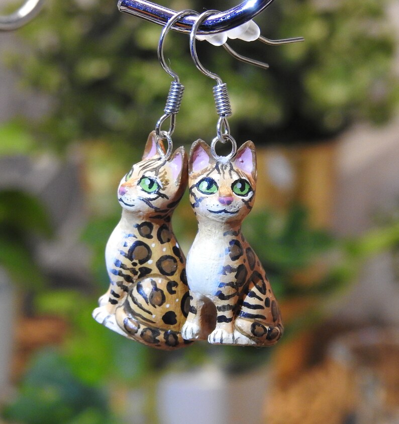 custom cat earrings