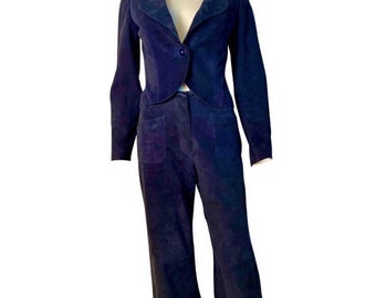 Vintage Chanel 02C 2002 Resort Cruise Lightweight Suede navy blue Jacket Pants Suit Set FR 34 US 2/4