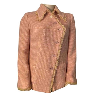 Vintage Chanel 01A 2001 Fall tweed pink with light yellow Jacket FR 44/46