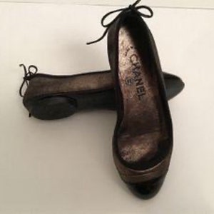 Chanel metallic black bronze/gold color Ballet Ballerina Flats Shoes EU 34.5 US 3.5/4 image 2