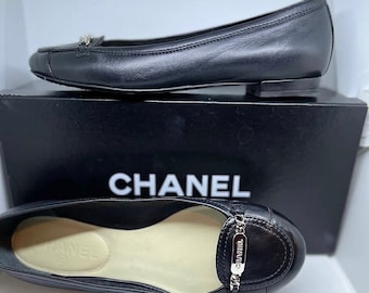 Chanel Black Leather loafer flat shoes EU 37 US 6.5
