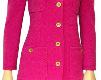 Vintage Chanel Boutique 1980's-1990's Bright Pink Boucle