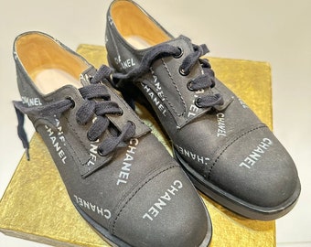 Vintage Chanel 1990s Black Oxford Lace Ladies Shoes EU 37.5 US 6.5