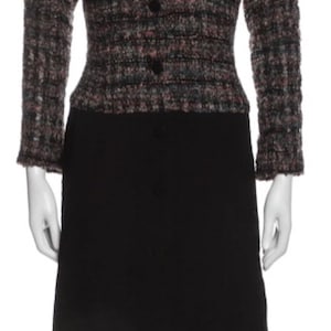 Vintage Chanel 98A, 1998 Fall Boucle Black/Pink Dress FR 38