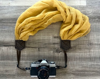 Écharpe jaune moutarde douce recyclée et bandoulière réglable pour appareil photo